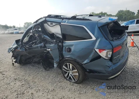 2018 Honda Pilot Touring z USA, uszkodzony, nr VIN 5FNYF6H92JB004688